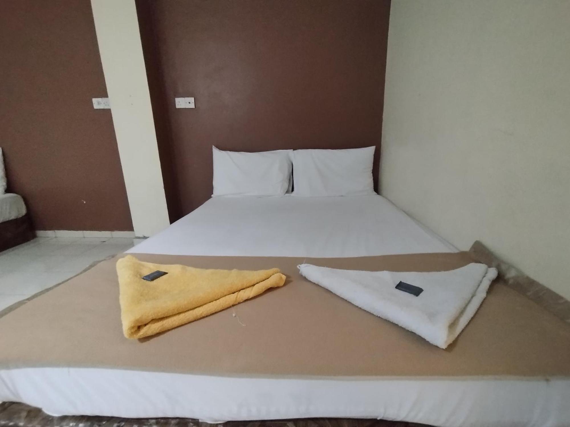 Sentosa Villa Hotel Кланг Екстер'єр фото