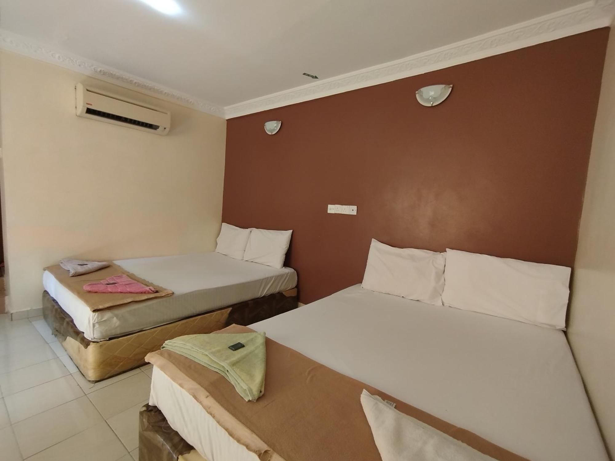 Sentosa Villa Hotel Кланг Екстер'єр фото