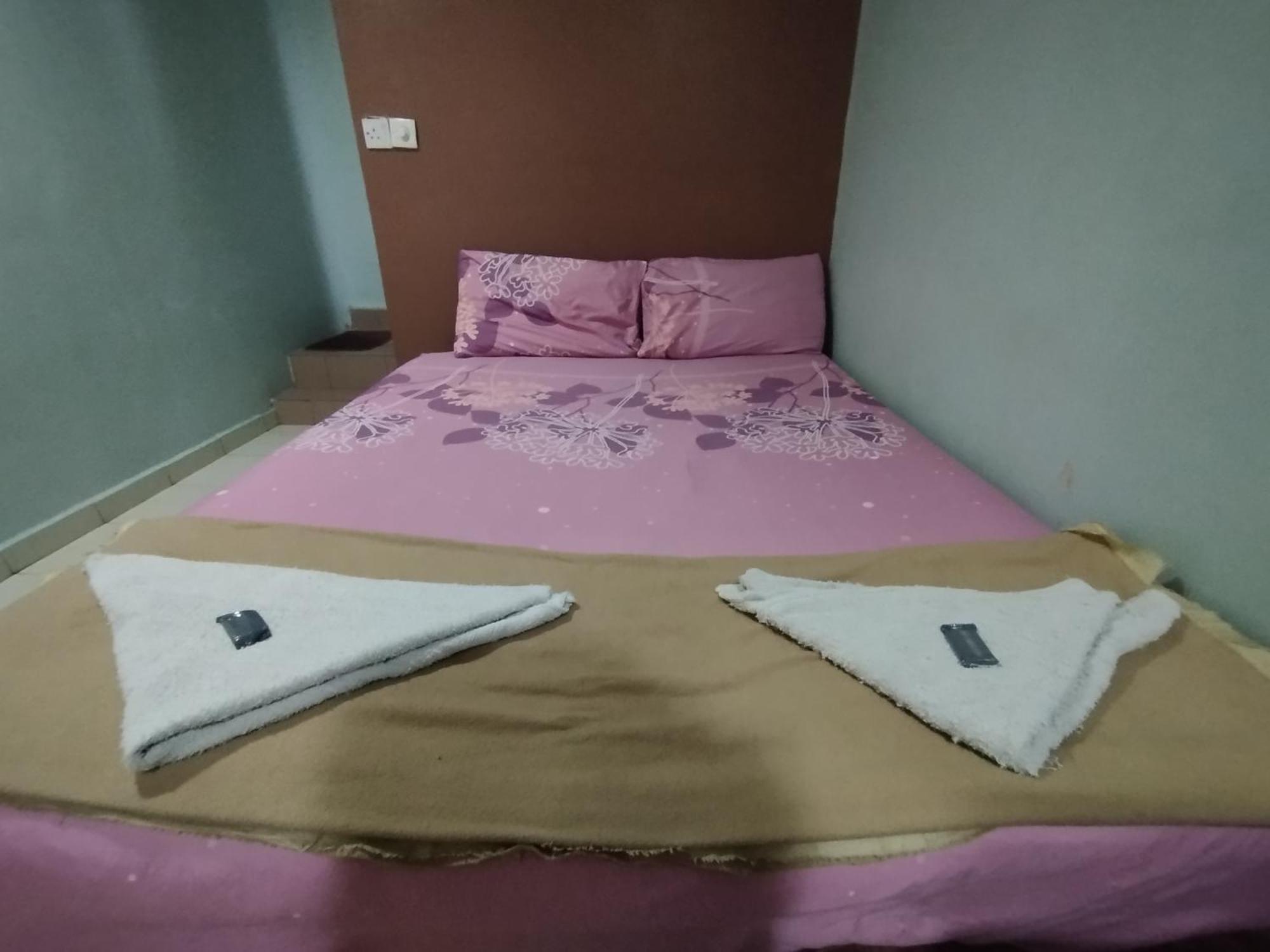 Sentosa Villa Hotel Кланг Екстер'єр фото